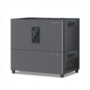 Marstek Jupiter C+ Plus Erweiterungsspeicher Batterie 2,56 kWh, abgebildet aus einem leichten Winkel, sodass die rechte Seite sichtbar ist, auf weißem Hintergrund.