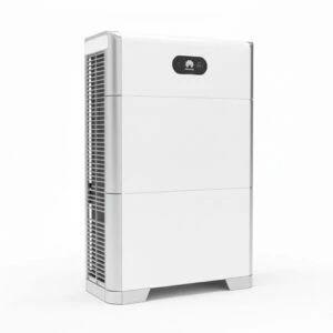 Huawei Luna Stromspeicher, abgebildet aus einem leichten Winkel auf weißem Hintergrund.